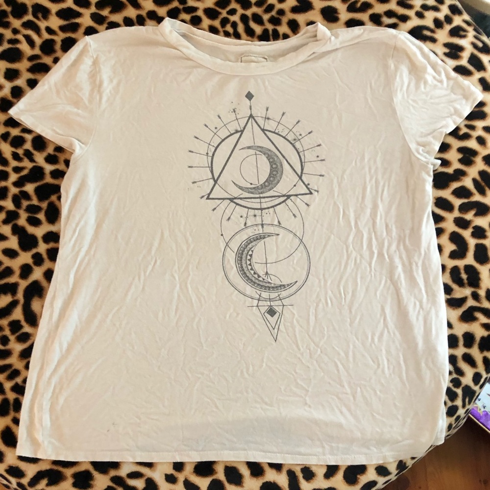 Modish rebel t-shirt
